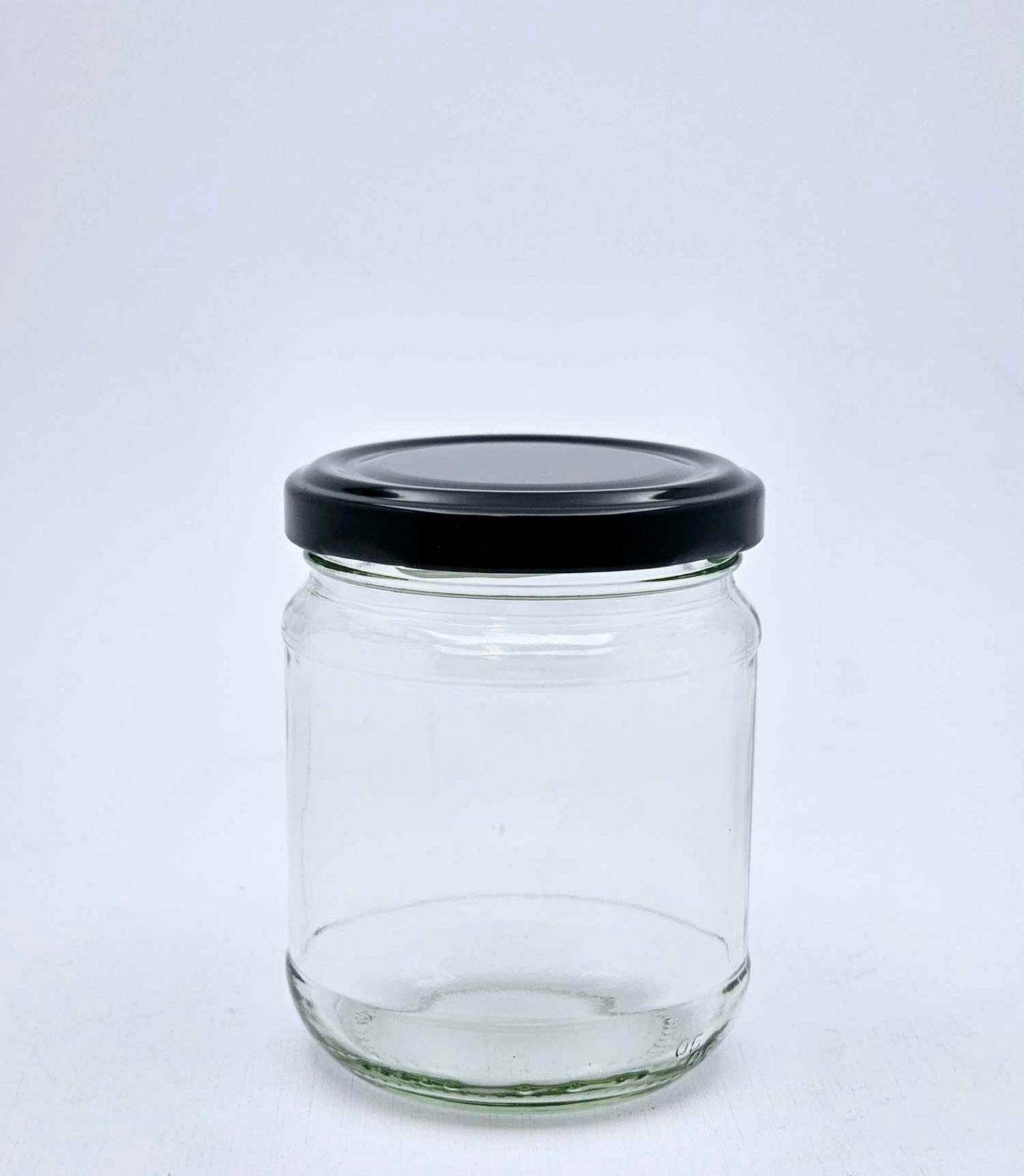 200ml Round Glass Jar  W/Lid- 45 Jars and Lids Per Carton - Unit Cost $0.89c Each (Jar/Lidcombo)